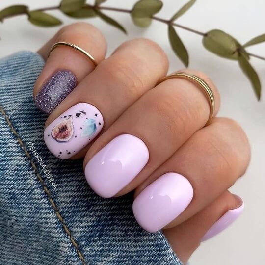 Маникюр светоотражающим гель-лаком