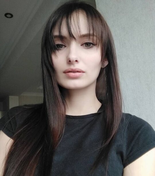 Очень редкая челка