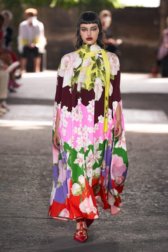 Показ Valentino SS2021 в Милане